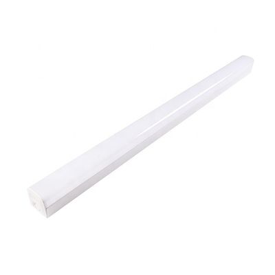 34W 46W 暗くなる線形LEDストライプライト 表面マウント照明装置 2ft 4ft 8ft