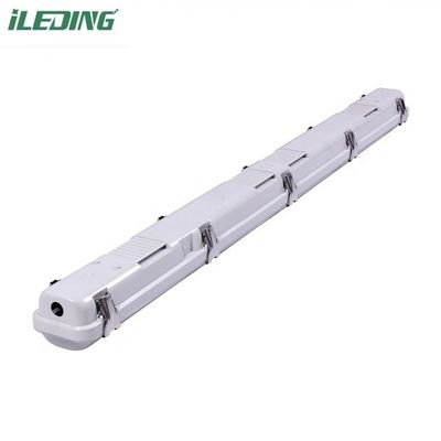 AC 110V ± 10% 入力電圧 インダストリアル 60W 4'LED 線形三角防光 防天