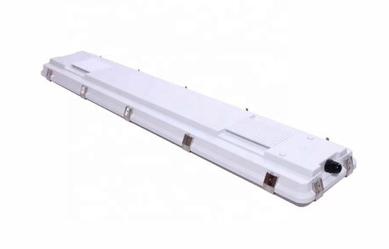 高ワットLED蒸気密着ライト 100W 150W IK10 IP67ドライバー 347V 倉庫用オプション