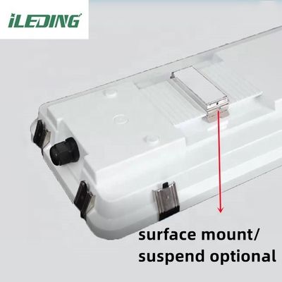 IP67 155W 4FT 1.2M LED蒸気密度の高い三角照明 工業倉庫の防湿用