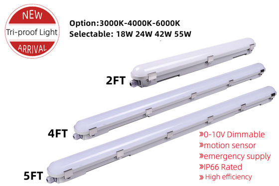 商業用 5FT 駐車用 LED 線形トリ 証明 懸垂 IP66 蒸気密着灯具 2kg
