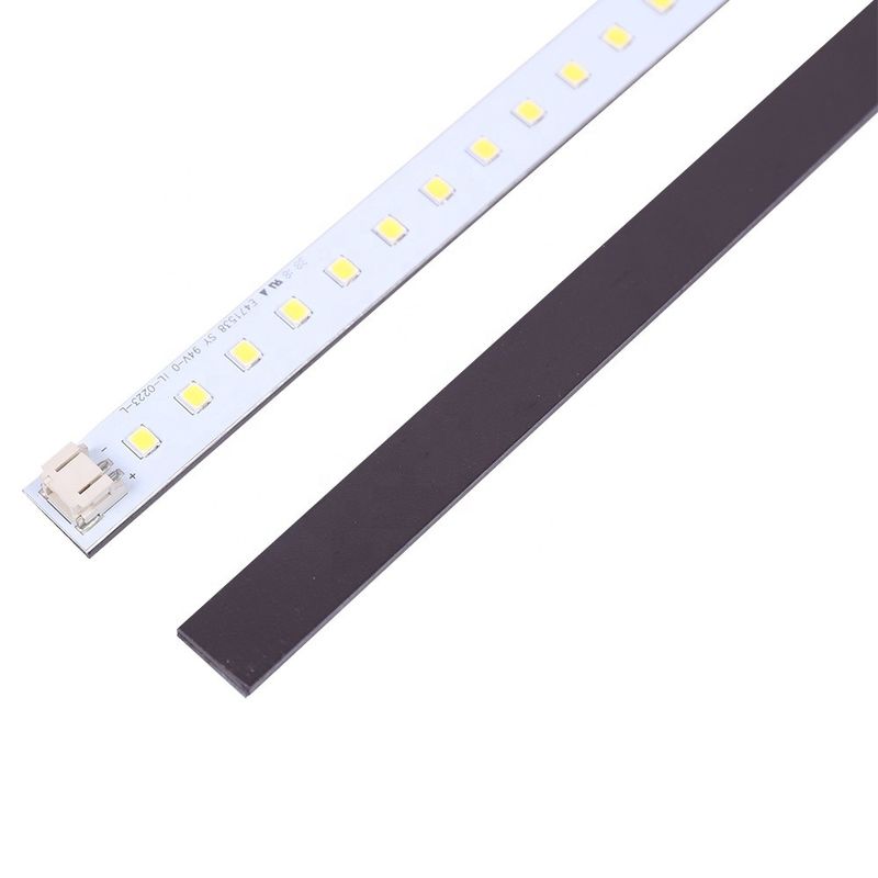 120-347v 入力電圧 線形リトロフィットキット トロファーライトバーのためのLED磁気光