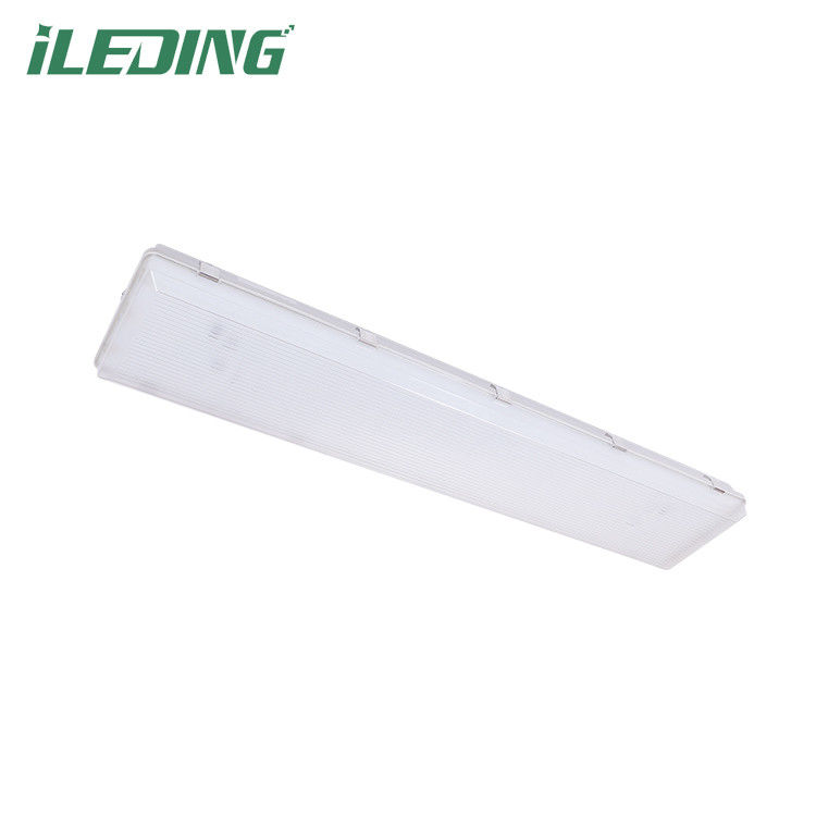 120-347V LED トライ・プルーフライト 倉庫用 4FT 線形蒸気密着高湾照明